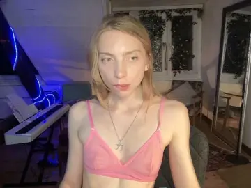 AnnaDarko  live sex cam