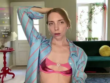 AnnaDarko  live sex cam