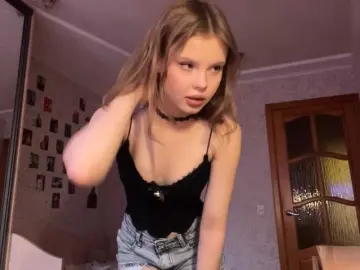 BreannTolbert  live sex cam
