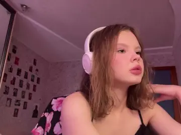 BreannTolbert  live sex cam