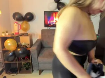 JelenaNoura  live sex cam