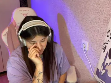 Katrinmiss  live sex cam