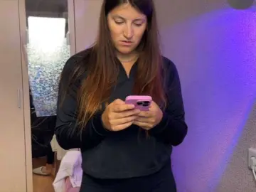 Katrinmiss  live sex cam