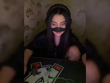 Aloeloea  live sex cam