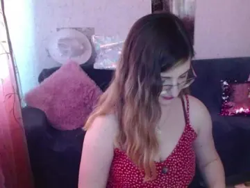 Tastyariel  live sex cam