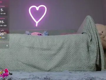 BeaDoll  live sex cam