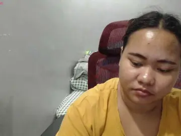 BubbleButtPinay  live sex cam