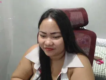 BubbleButtPinay  live sex cam