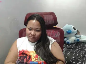 BubbleButtPinay  live sex cam