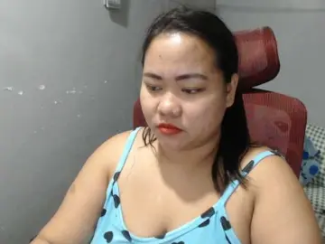 BubbleButtPinay  live sex cam