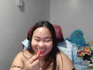 BubbleButtPinay  live sex cam