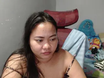 BubbleButtPinay  live sex cam