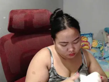 BubbleButtPinay  live sex cam