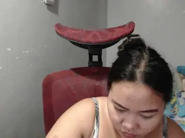 BubbleButtPinay  live sex cam