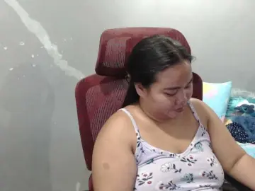 BubbleButtPinay  live sex cam