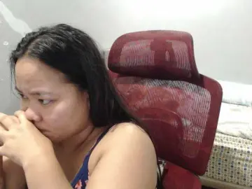 BubbleButtPinay  live sex cam