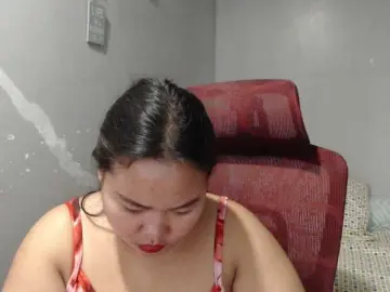 BubbleButtPinay  live sex cam