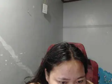 BubbleButtPinay  live sex cam