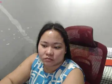BubbleButtPinay  live sex cam