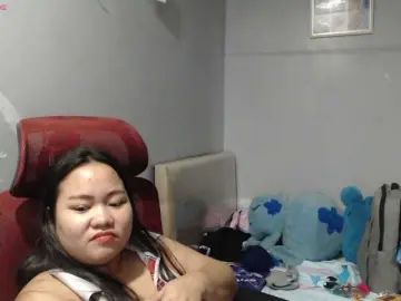 BubbleButtPinay  live sex cam