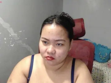 BubbleButtPinay  live sex cam