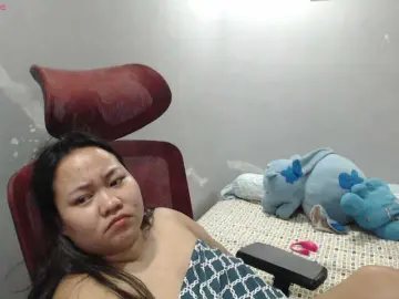 BubbleButtPinay  live sex cam