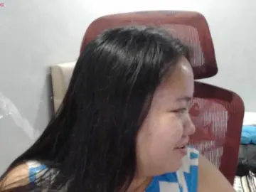 BubbleButtPinay  live sex cam