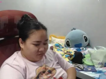 BubbleButtPinay  live sex cam