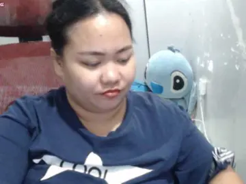 BubbleButtPinay  live sex cam