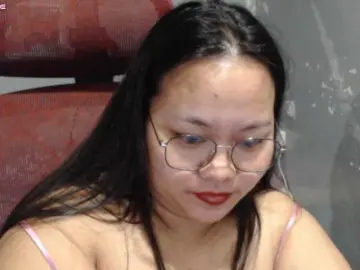 BubbleButtPinay  live sex cam