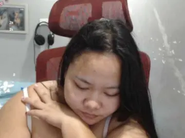 BubbleButtPinay  live sex cam
