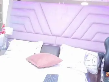 ElarisBlake  live sex cam