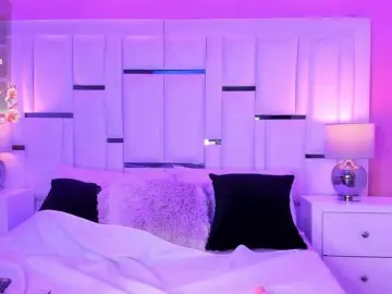 ElarisBlake  live sex cam