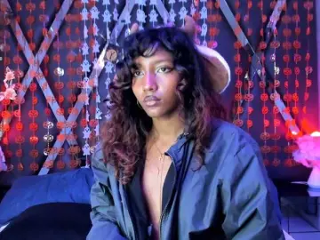ElarisBlake  live sex cam