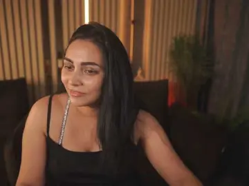 KarinaHaYess  live sex cam