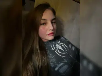 KrisVXN0  live sex cam