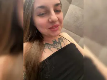 KrisVXN0  live sex cam