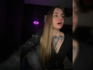 KrisVXN0  live sex cam