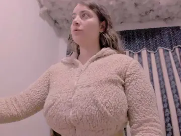 LauuuG  live sex cam