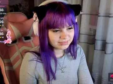 LovelyKristi  live sex cam