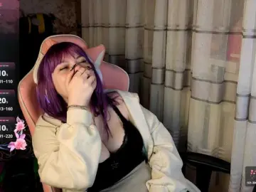 LovelyKristi  live sex cam