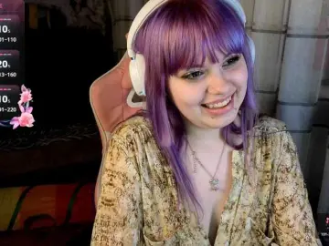 LovelyKristi  live sex cam