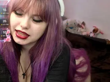 LovelyKristi  live sex cam