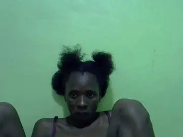 Luci-anna  live sex cam