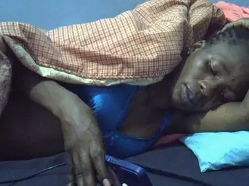 Luci-anna  live sex cam