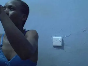 Luci-anna  live sex cam