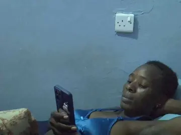 Luci-anna  live sex cam