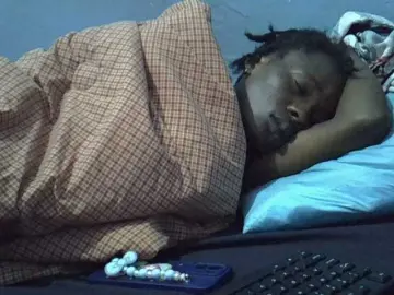 Luci-anna  live sex cam