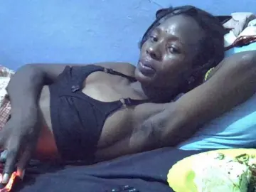 Luci-anna  live sex cam