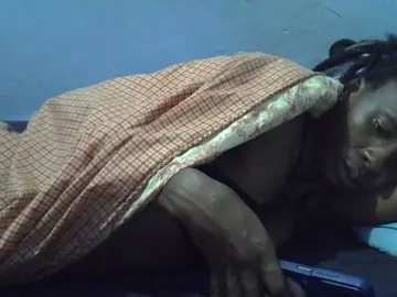 Luci-anna  live sex cam